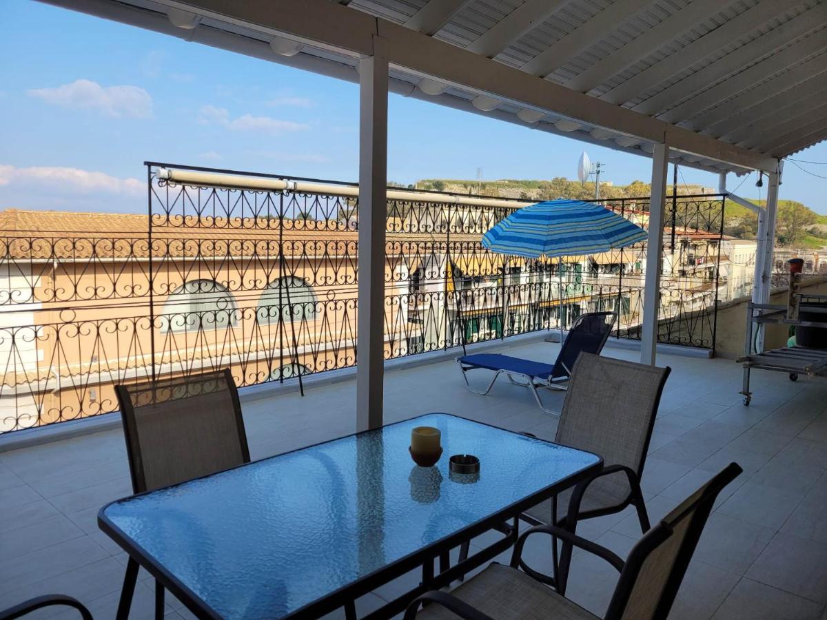 Kiki'S Penthouse Apartment Corfu  Ngoại thất bức ảnh